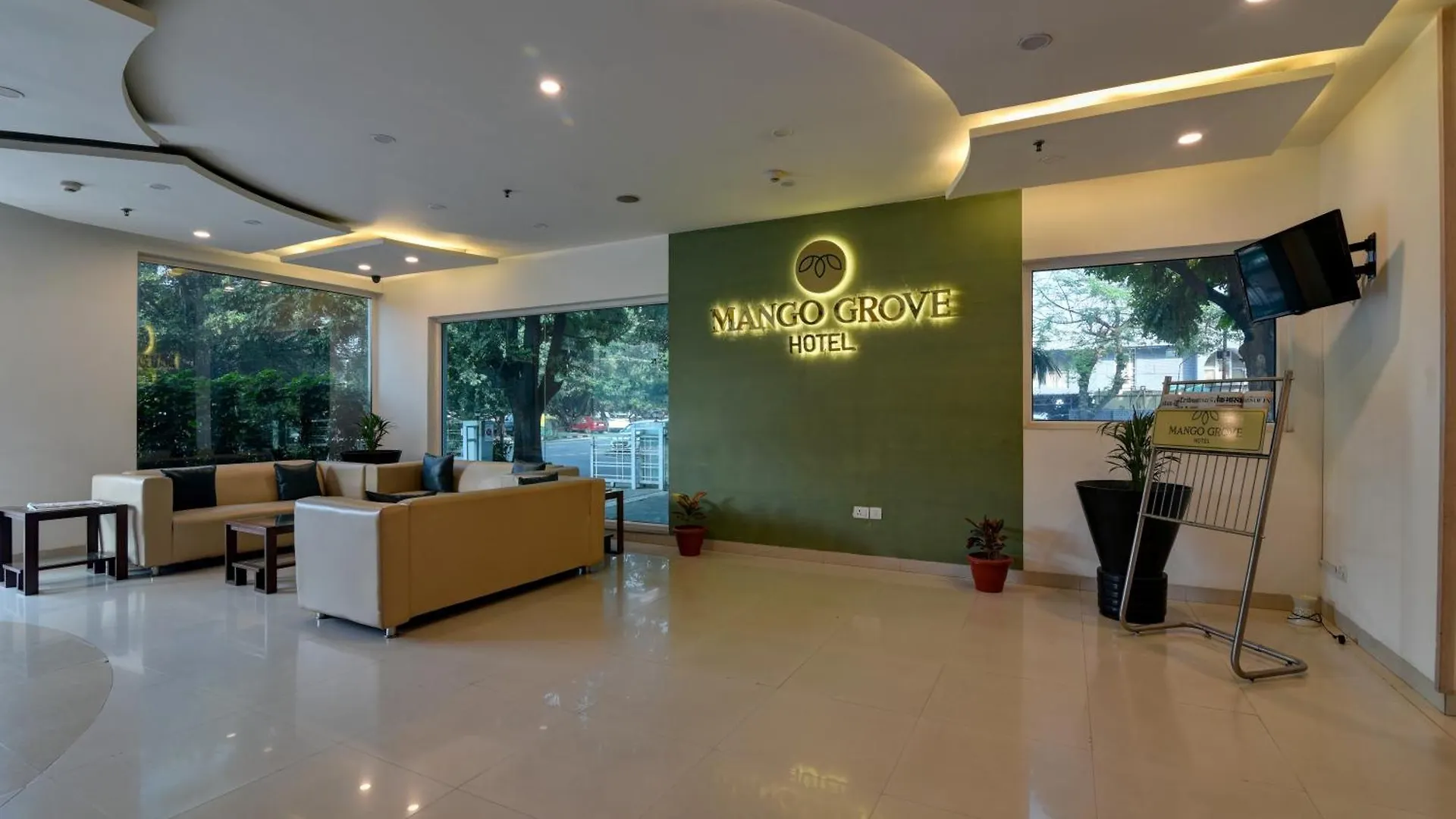 Mango Grove Hotel Chandīgarh