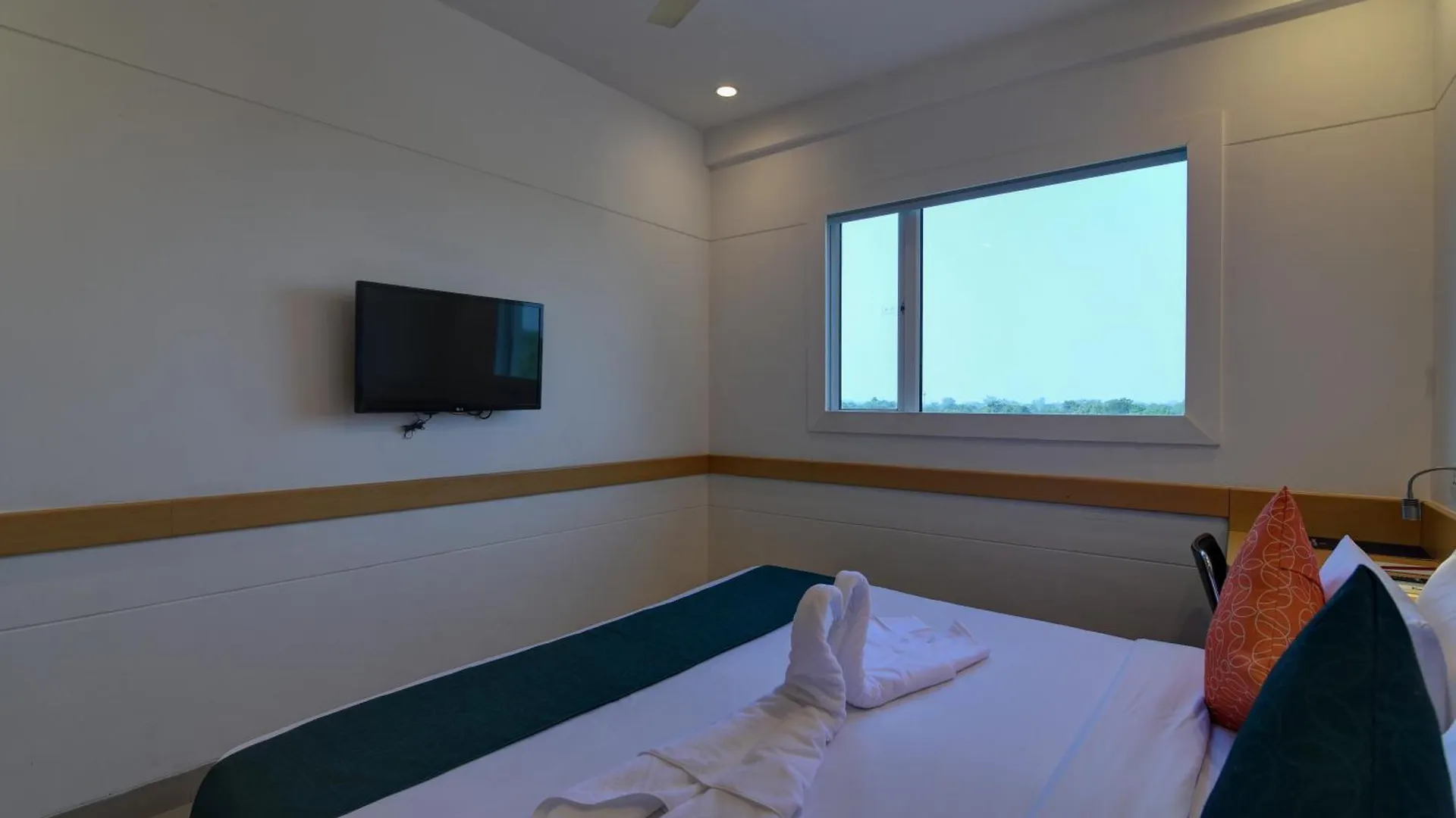 Mango Grove Hotel Chandīgarh
