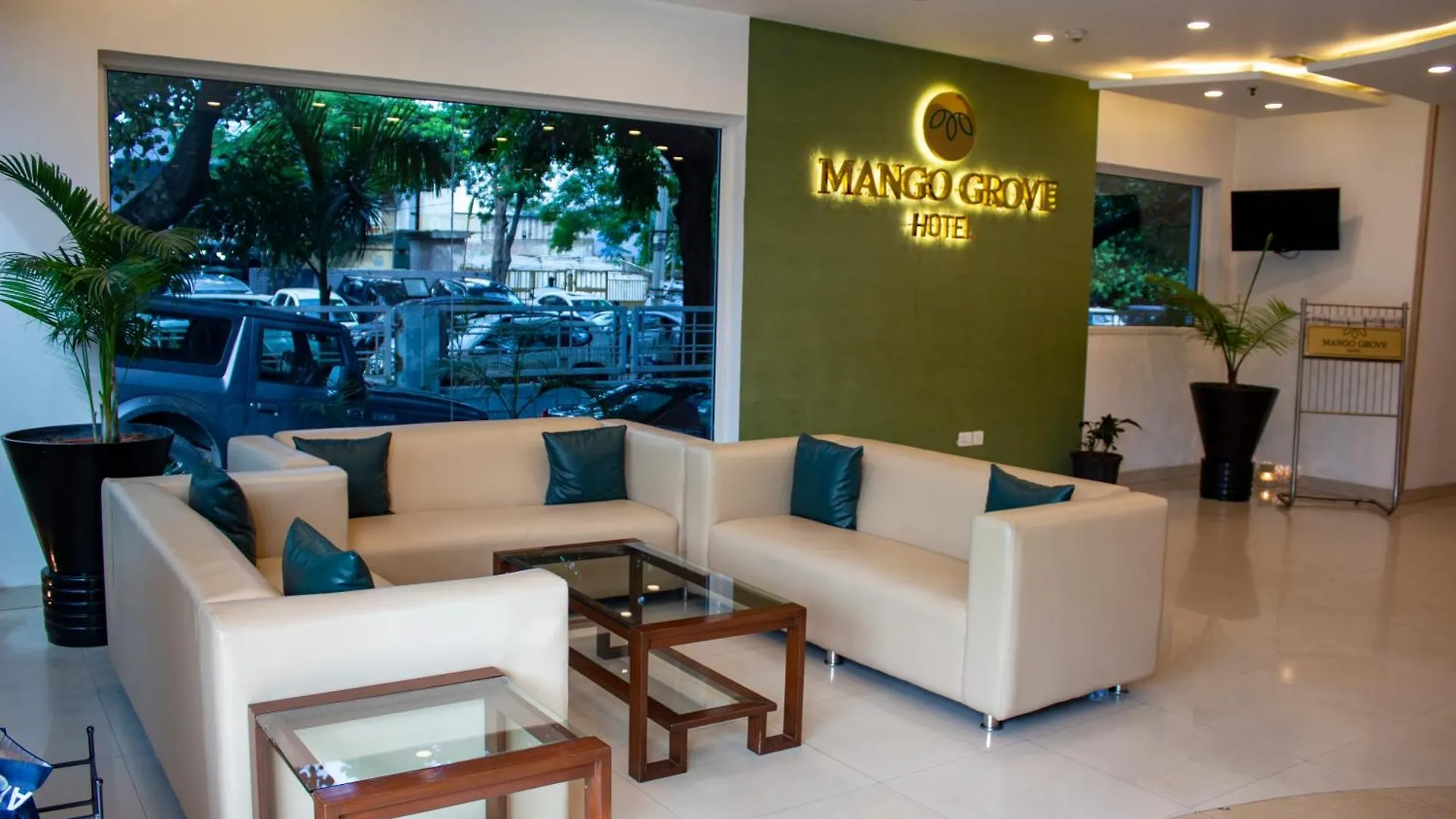 Mango Grove Hotel Chandīgarh