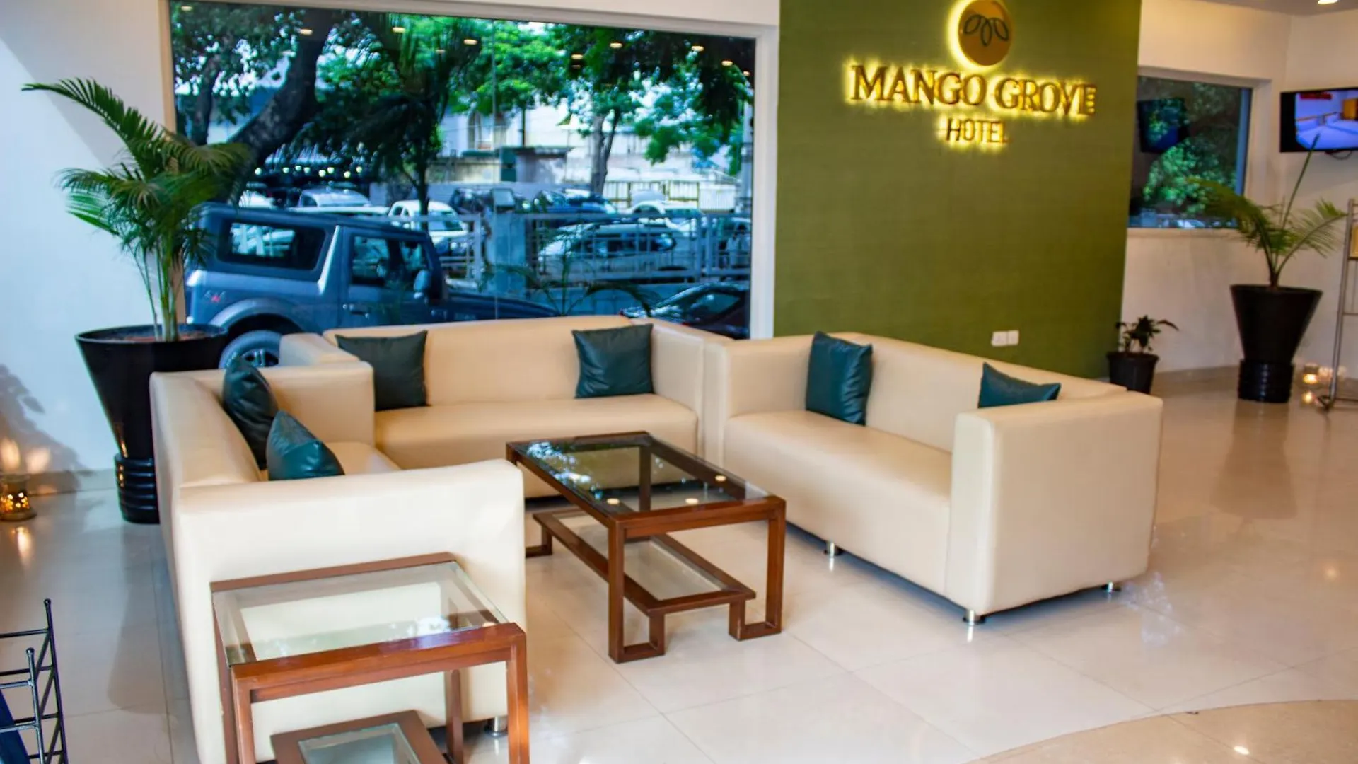 ***  Mango Grove Hotel Chandīgarh 인도