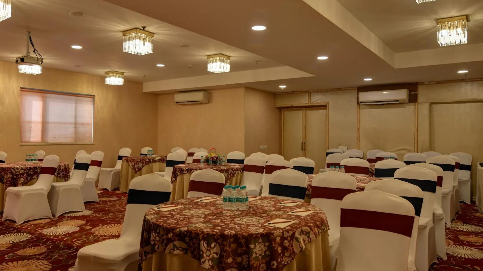 ***  Mango Grove Hotel Chandigarh India