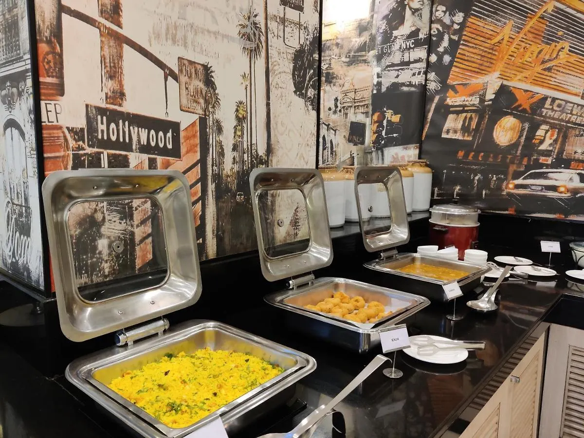 Mango Grove Hotel Chandīgarh