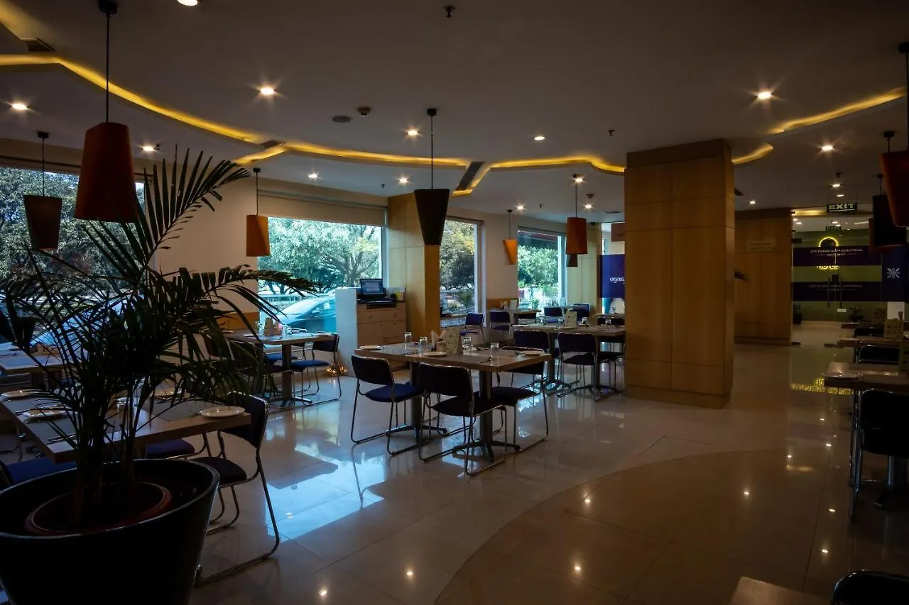 Mango Grove Hotel Chandīgarh