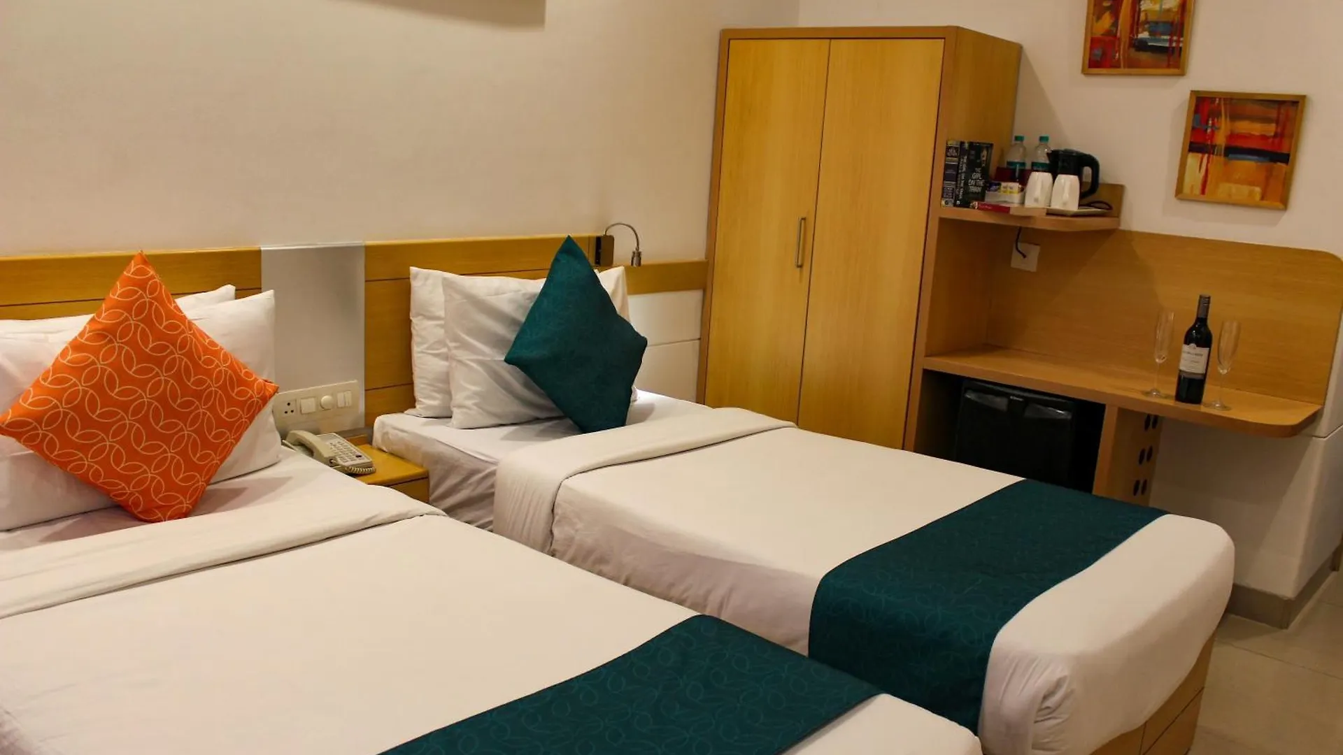 Mango Grove Hotel Chandīgarh